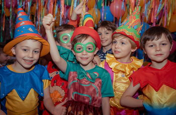 Foto von verkleideten Kindern